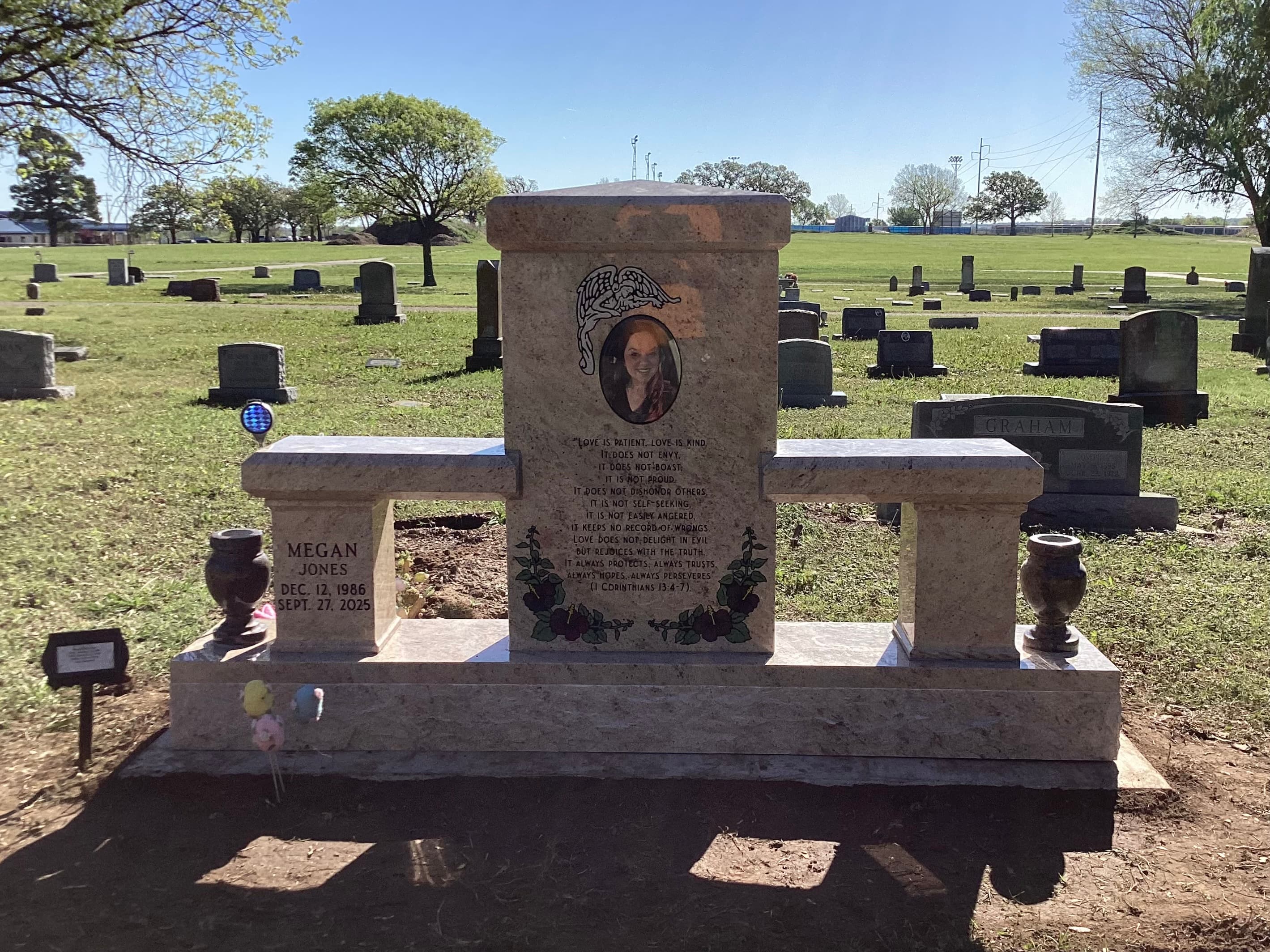 Granite bench monument with a porcelain photo and engraved verse