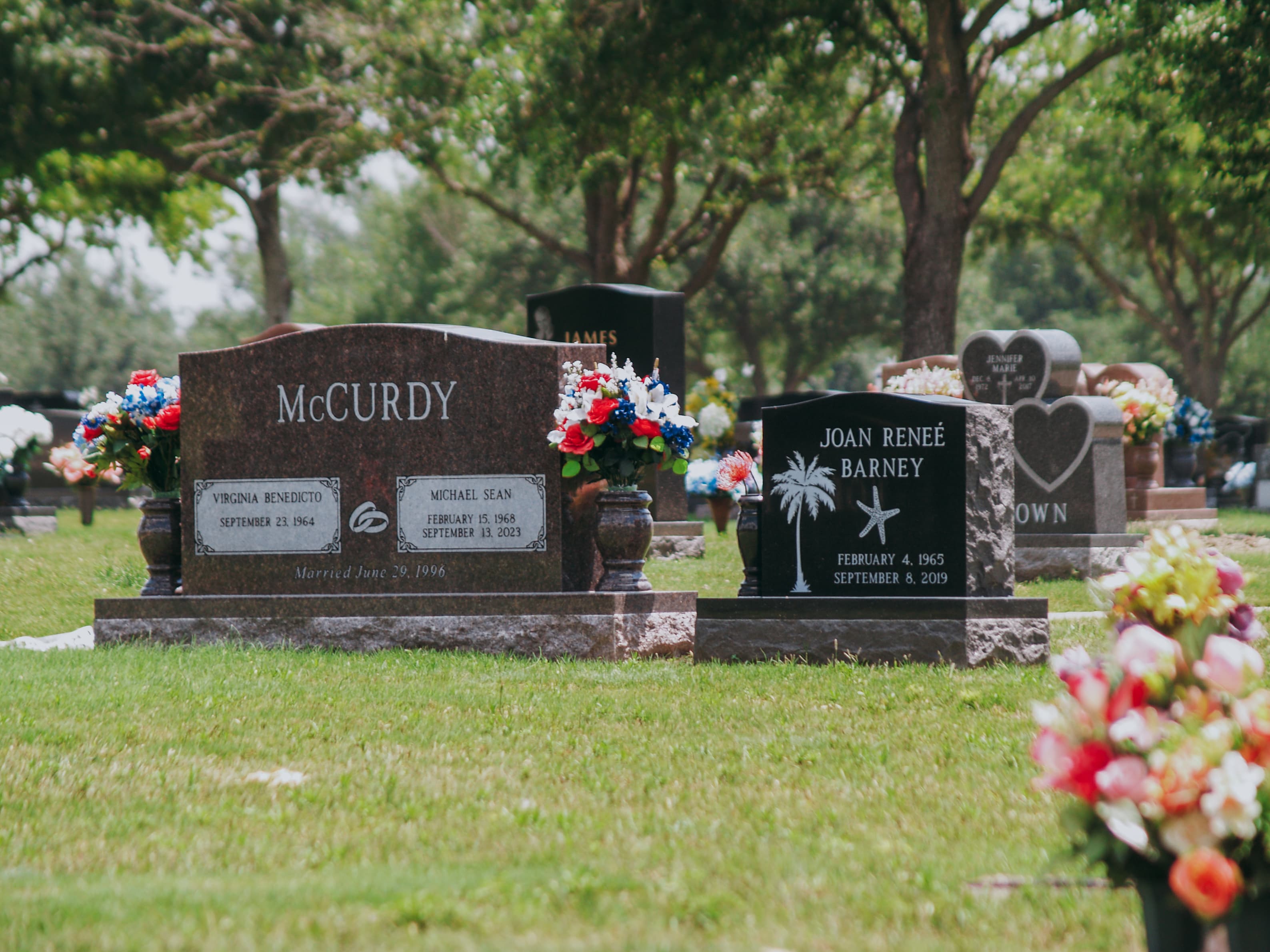 Companion Eternity Cremation Memorial - View 1