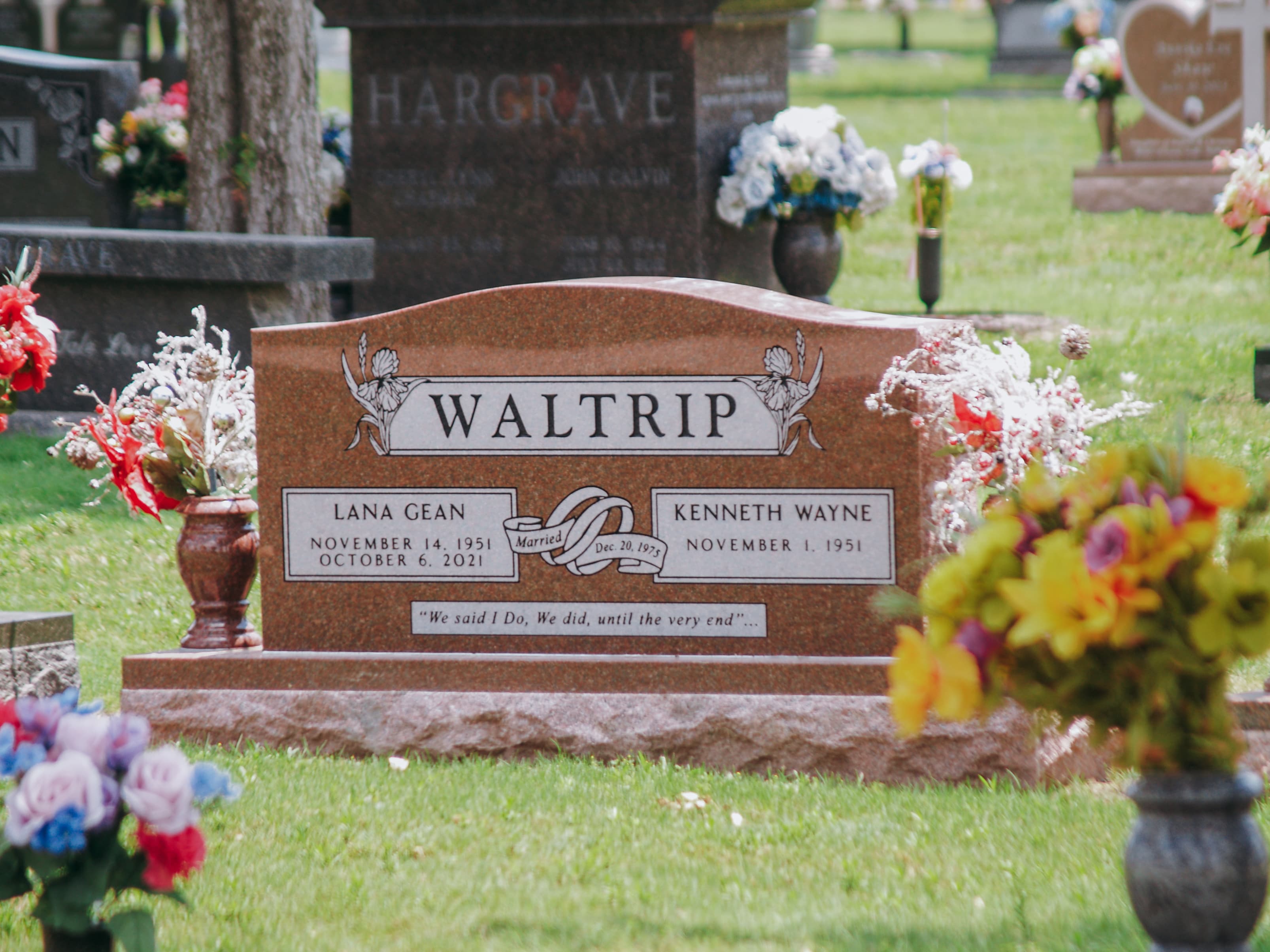 Eternal Companion Upright Monument